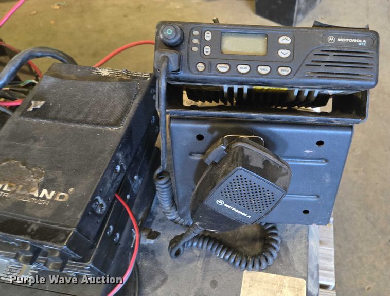 image for item EF1715 Radios