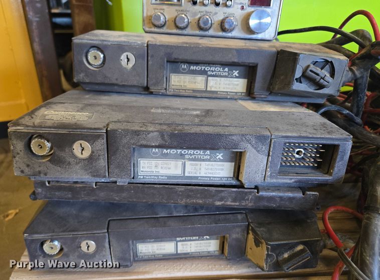 image for item EF1715 Radios