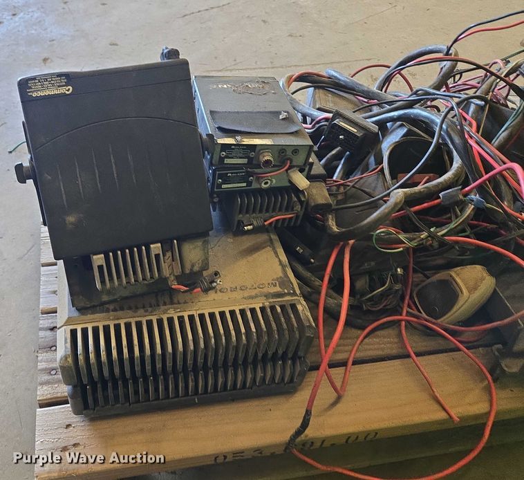 image for item EF1715 Radios