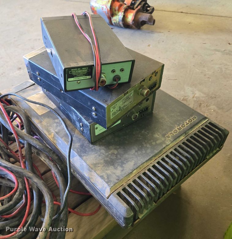 image for item EF1715 Radios