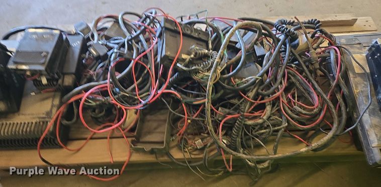 image for item EF1715 Radios