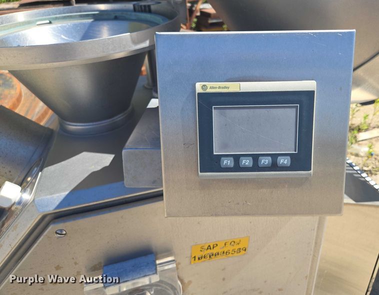 image for item EF1722 Reiser Vemag Robot 500 vacuum filler