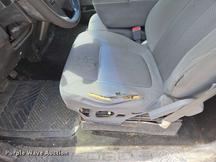 image for item EF1754 2011 Ford F150 pickup truck