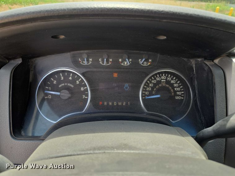 image for item EF1754 2011 Ford F150 pickup truck