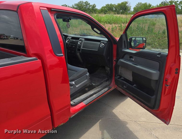 image for item EF1754 2011 Ford F150 pickup truck