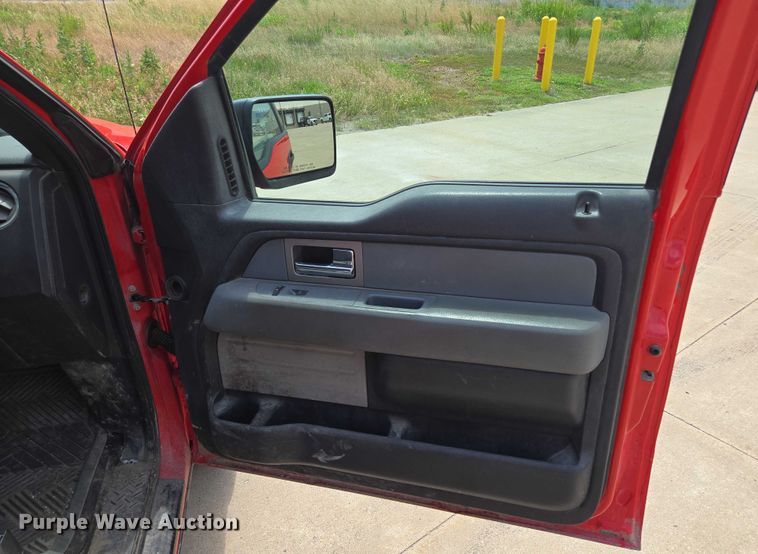 image for item EF1754 2011 Ford F150 pickup truck