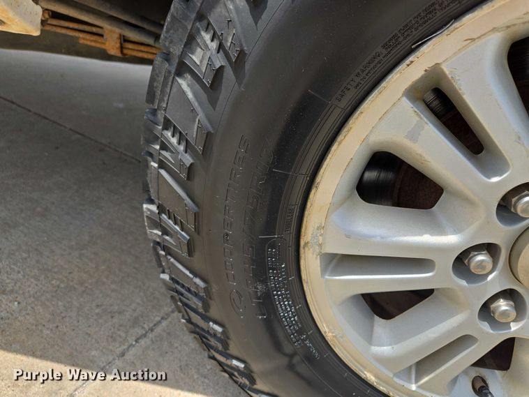 image for item EF1756 2012 Ford F150 pickup truck