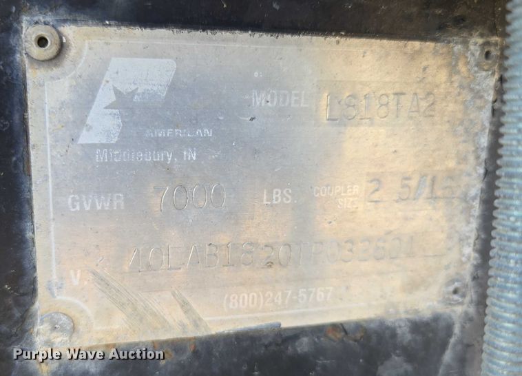 image for item EF1774 1996 P L818TA2 enclosed cargo trailer