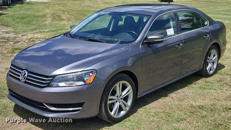 image for item EF1775 2014 Volkswagen Passat TSI SE 