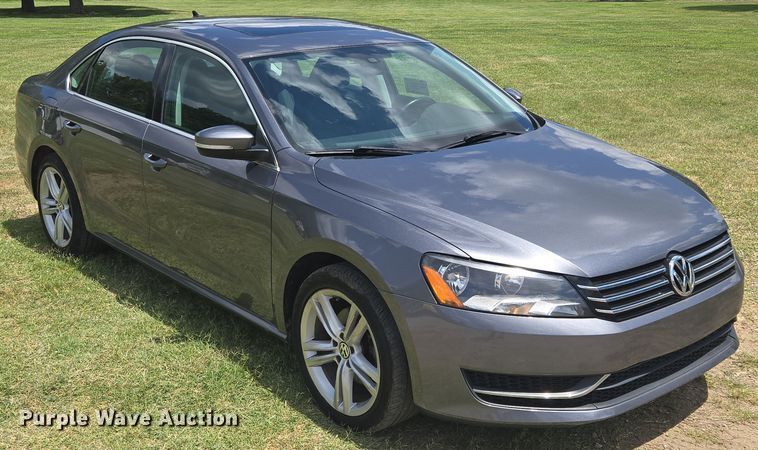 image for item EF1775 2014 Volkswagen Passat TSI SE 