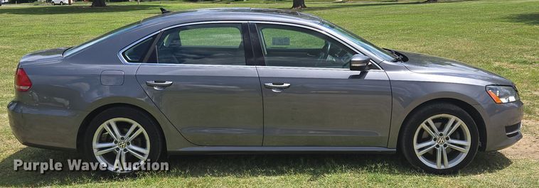 image for item EF1775 2014 Volkswagen Passat TSI SE 