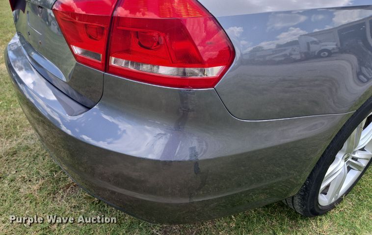 image for item EF1775 2014 Volkswagen Passat TSI SE 