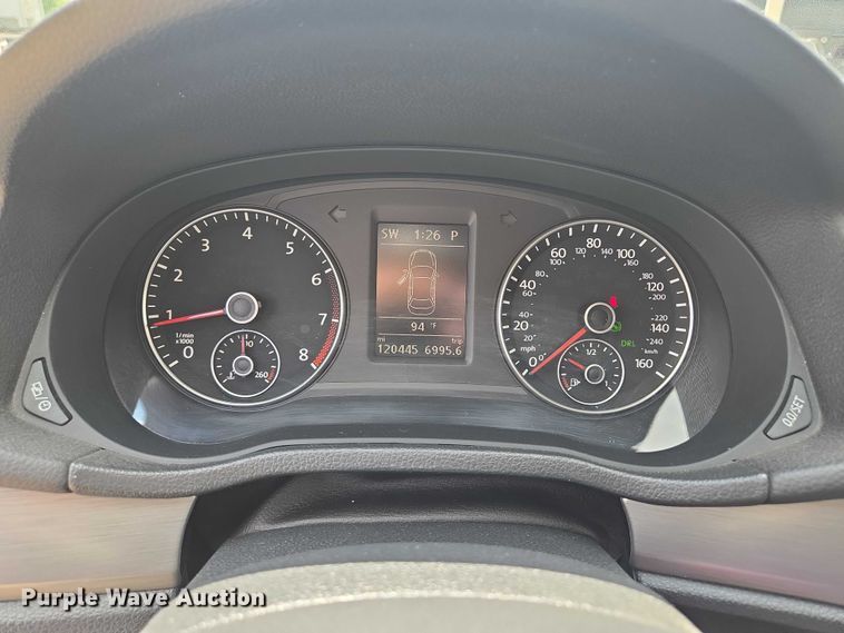 image for item EF1775 2014 Volkswagen Passat TSI SE 