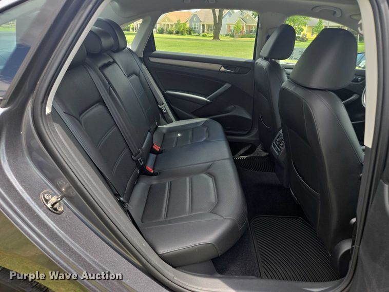 image for item EF1775 2014 Volkswagen Passat TSI SE 