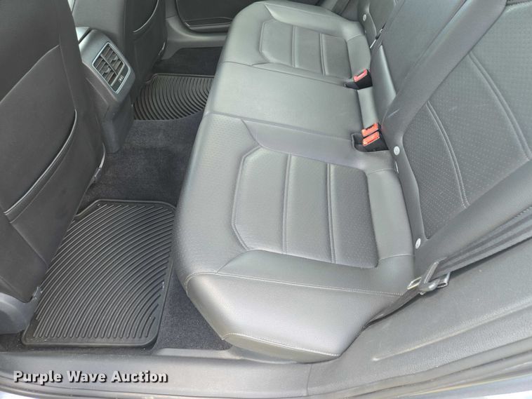 image for item EF1775 2014 Volkswagen Passat TSI SE 