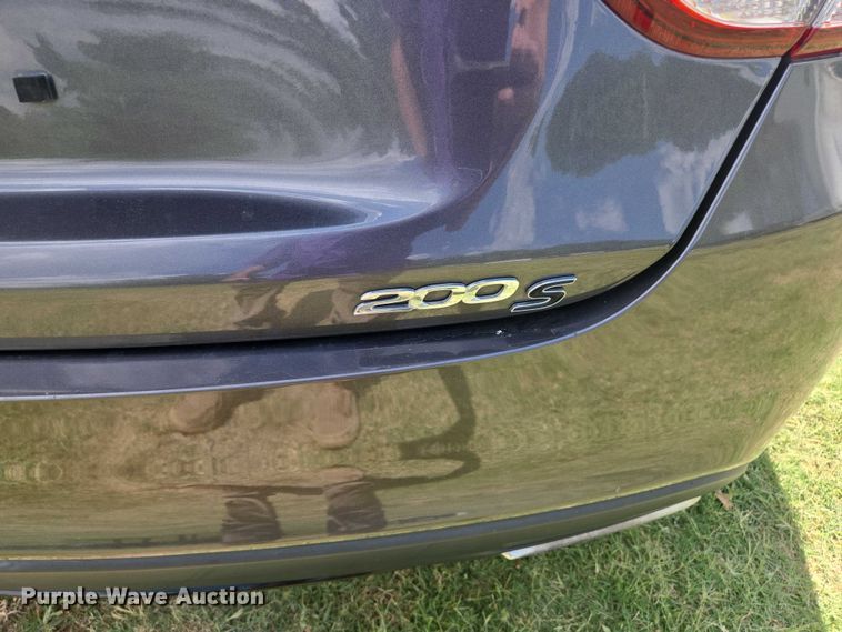 image for item EF1776 2015 Chrysler 200 S 