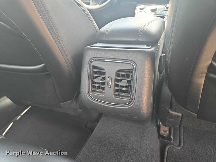 image for item EF1776 2015 Chrysler 200 S 