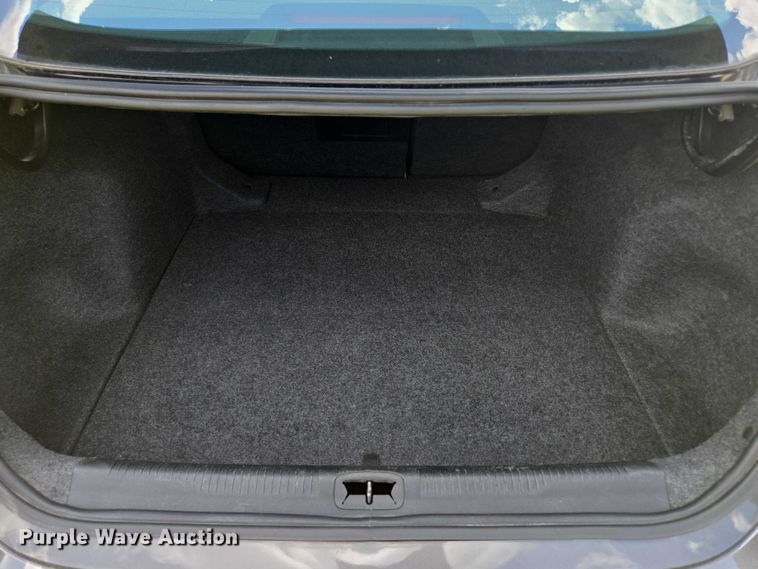 image for item EF1776 2015 Chrysler 200 S 