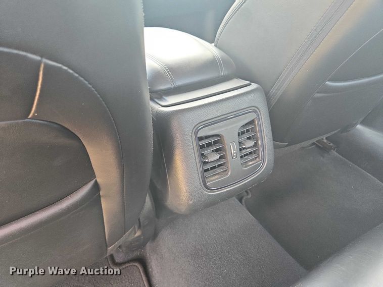 image for item EF1776 2015 Chrysler 200 S 