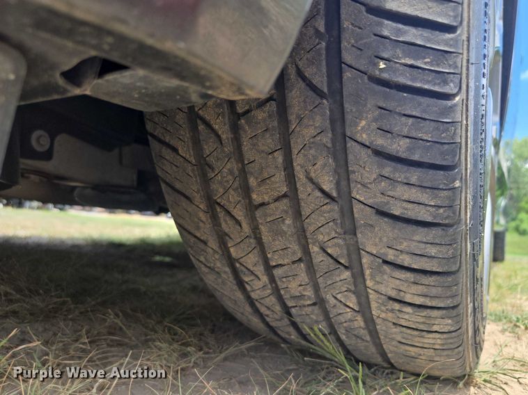 image for item EF1776 2015 Chrysler 200 S 