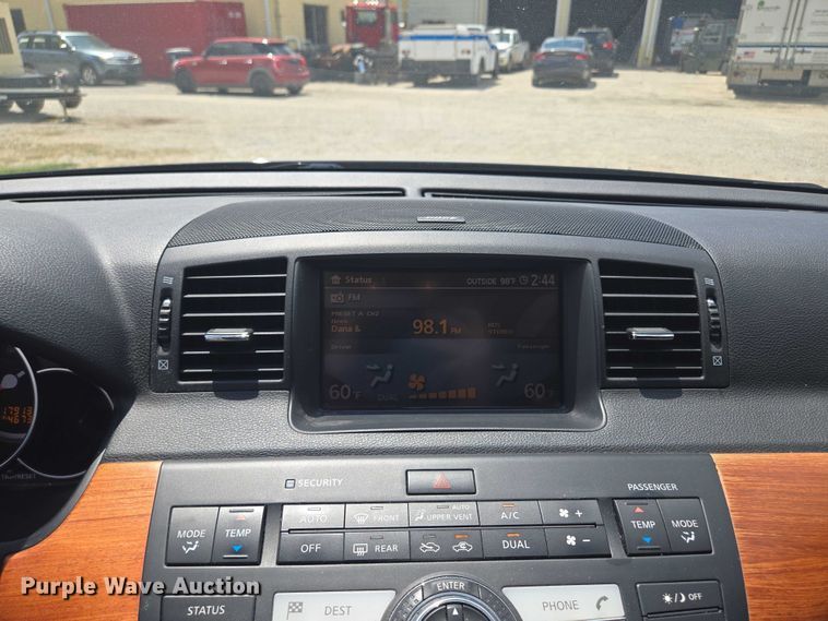 image for item EF1777 2006 Infiniti M35X 