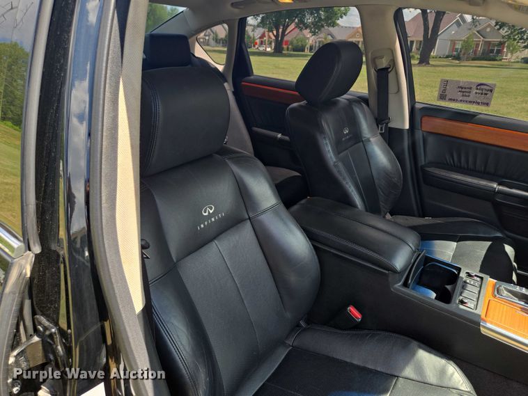 image for item EF1777 2006 Infiniti M35X 