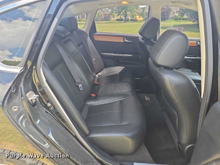 image for item EF1777 2006 Infiniti M35X 