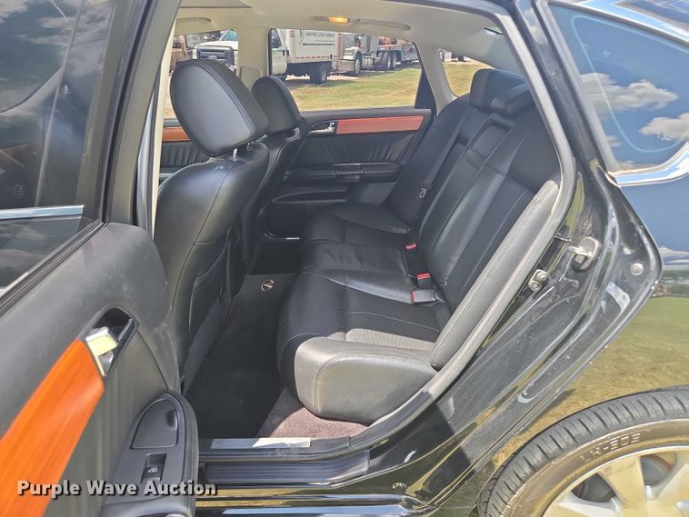 image for item EF1777 2006 Infiniti M35X 