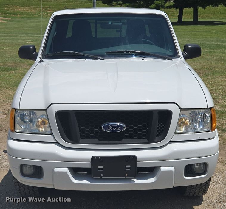 image for item EF1778 2004 Ford Ranger Edge SuperCab pickup truck