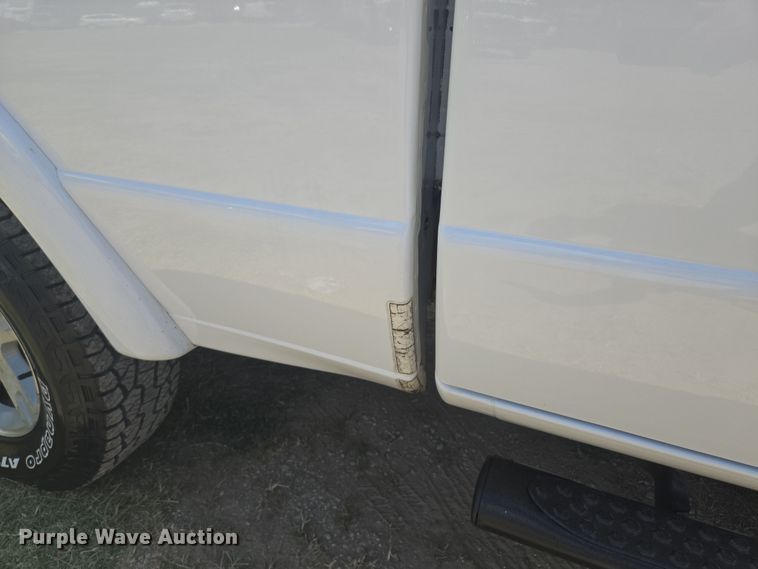 image for item EF1778 2004 Ford Ranger Edge SuperCab pickup truck