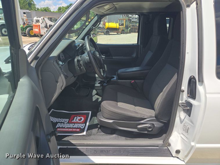 image for item EF1778 2004 Ford Ranger Edge SuperCab pickup truck