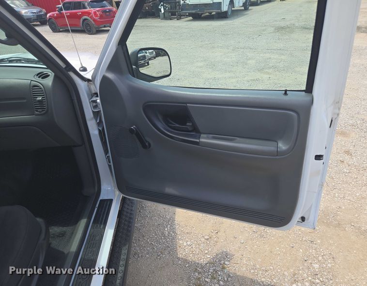 image for item EF1778 2004 Ford Ranger Edge SuperCab pickup truck