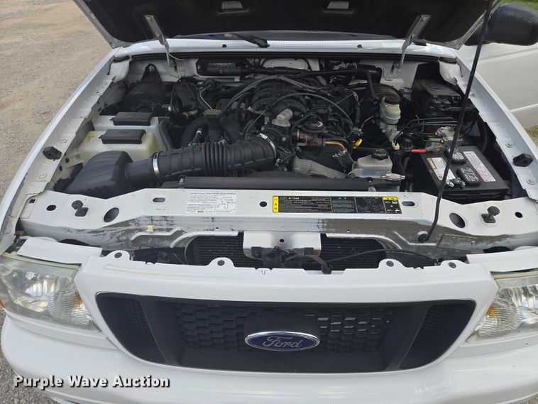 image for item EF1778 2004 Ford Ranger Edge SuperCab pickup truck