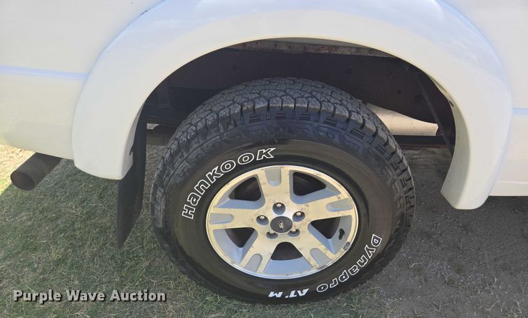 image for item EF1778 2004 Ford Ranger Edge SuperCab pickup truck