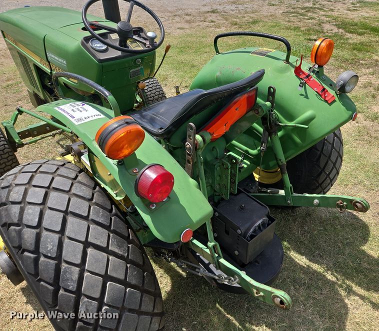 image for item EF1780 1980 John Deere 850 tractor