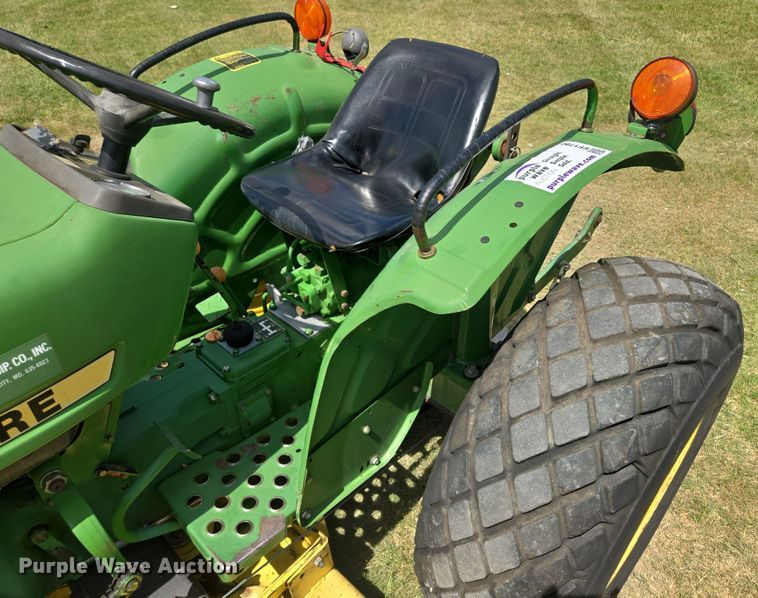 image for item EF1780 1980 John Deere 850 tractor