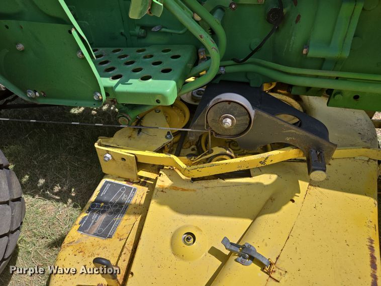 image for item EF1780 1980 John Deere 850 tractor