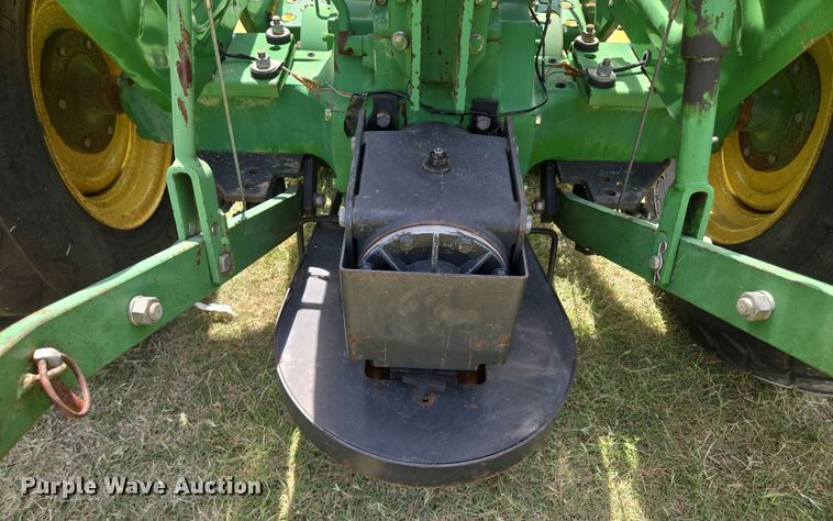 image for item EF1780 1980 John Deere 850 tractor