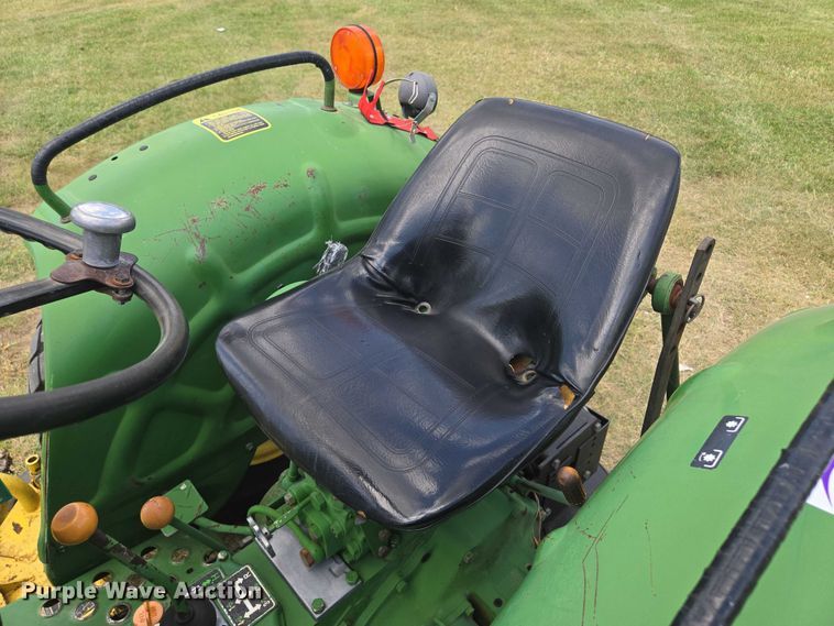 image for item EF1780 1980 John Deere 850 tractor