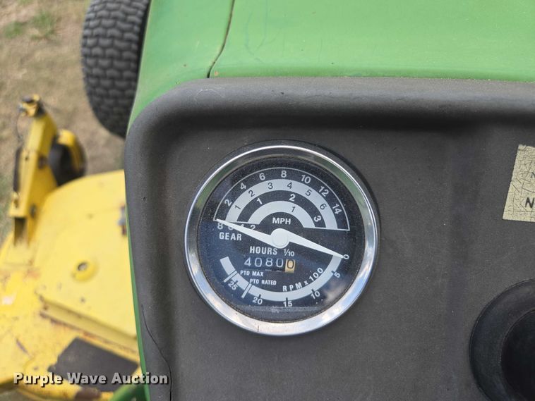 image for item EF1780 1980 John Deere 850 tractor