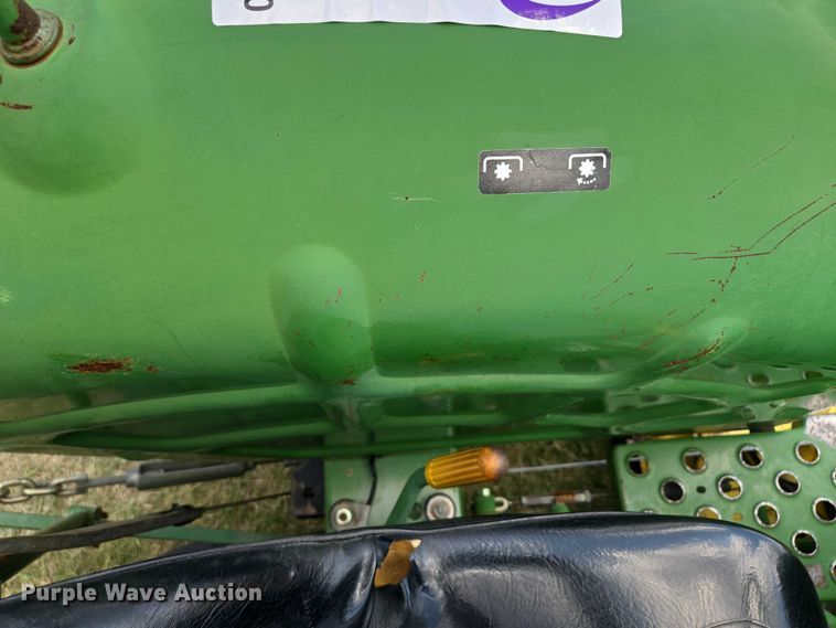 image for item EF1780 1980 John Deere 850 tractor