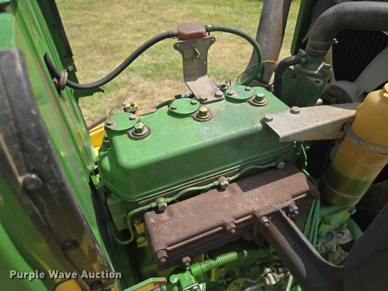 image for item EF1780 1980 John Deere 850 tractor