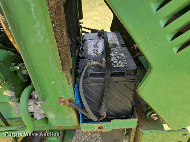 image for item EF1780 1980 John Deere 850 tractor