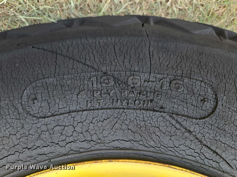 image for item EF1780 1980 John Deere 850 tractor