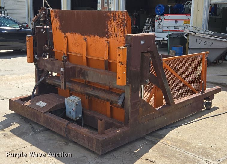 image for item EF1782 Speed Lift SL8000 loading dock