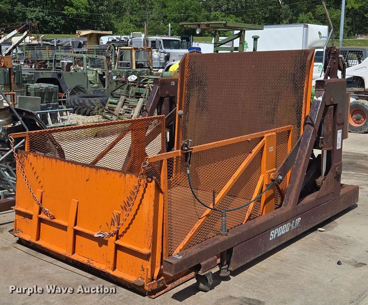 image for item EF1782 Speed Lift SL8000 loading dock