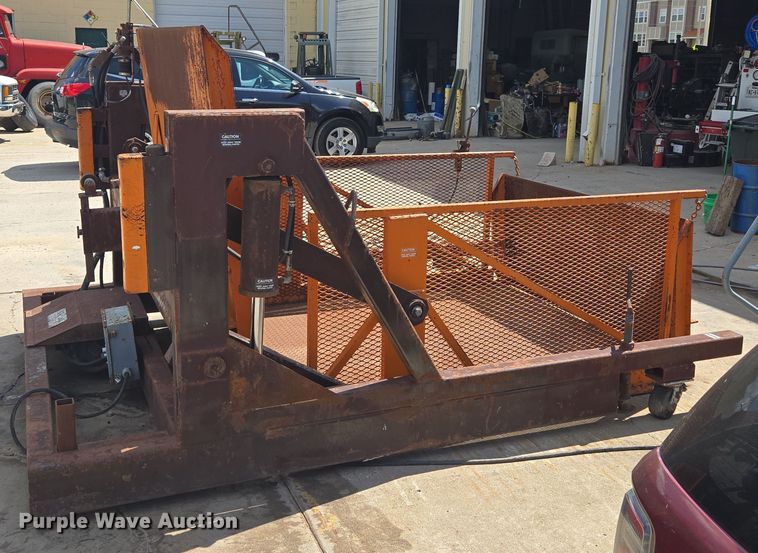 image for item EF1782 Speed Lift SL8000 loading dock
