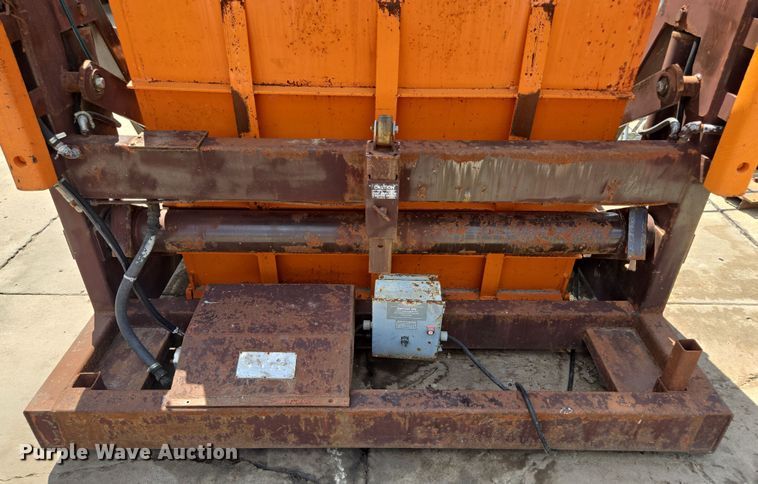 image for item EF1782 Speed Lift SL8000 loading dock