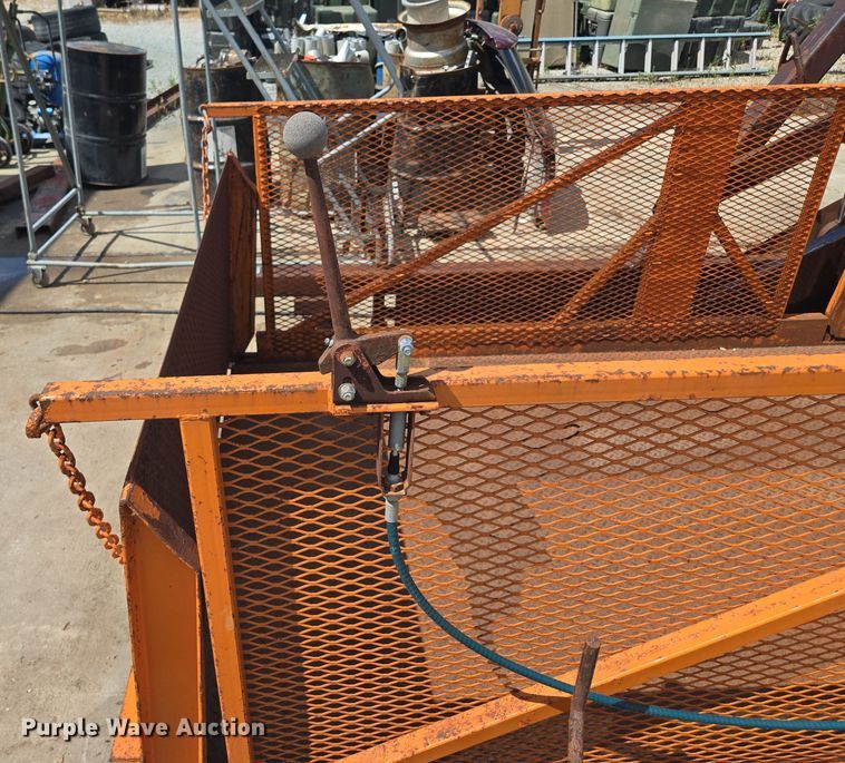 image for item EF1782 Speed Lift SL8000 loading dock