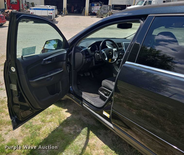 image for item EF1783 2011 Chevrolet Traverse SUV